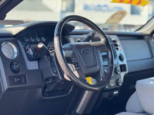 Tuxedo Black Metallic 2013 Ford F-150 XLT