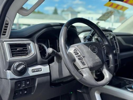 2017 Nissan Titan PRO-4X