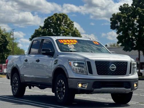 2017 Nissan Titan PRO-4X