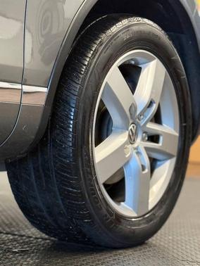 2014 Volkswagen Touareg X