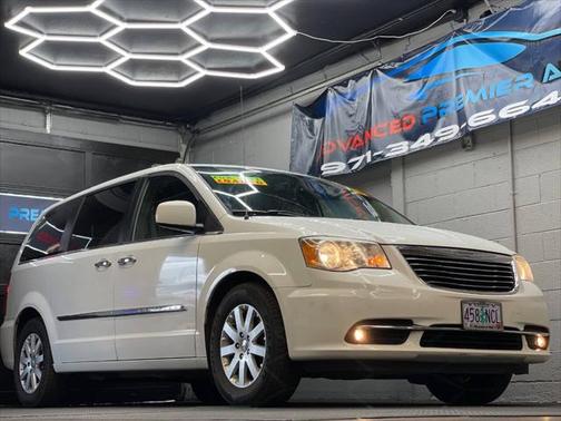 2015 Chrysler Town & Country Touring