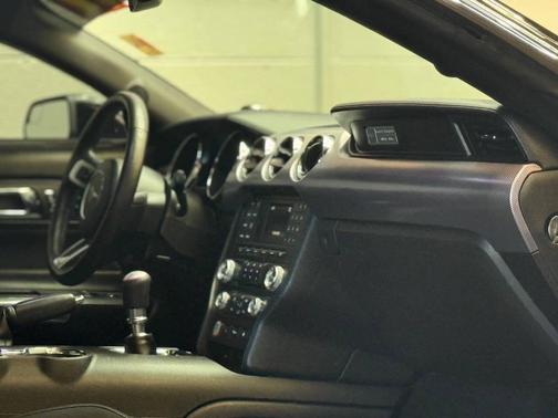 2017 Ford Mustang EcoBoost
