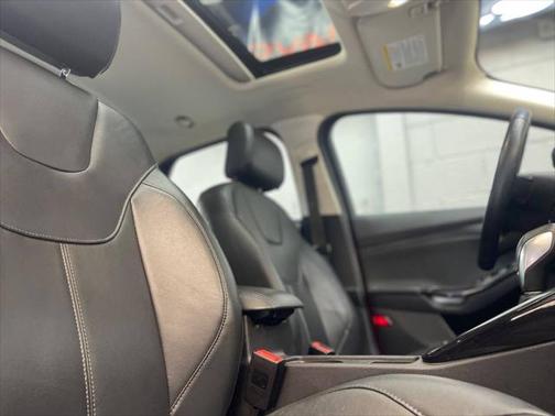 2017 Ford Focus Titanium