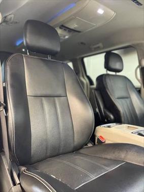 2012 Chrysler Town & Country Touring