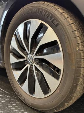 2014 Volkswagen Jetta Hybrid SEL Premium