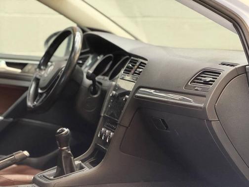 Pure White 2019 Volkswagen Golf Alltrack TSI SEL