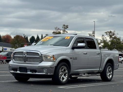 2015 RAM 1500 Laramie