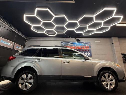 2012 Subaru Outback 2.5i Limited