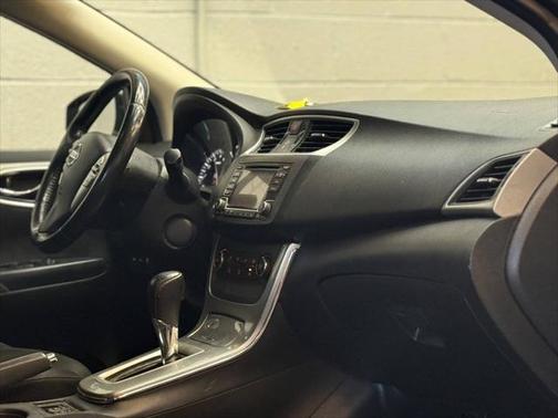 2015 Nissan Sentra SR