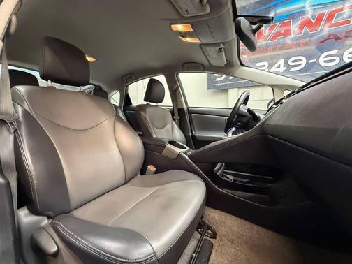 2015 Toyota Prius Four