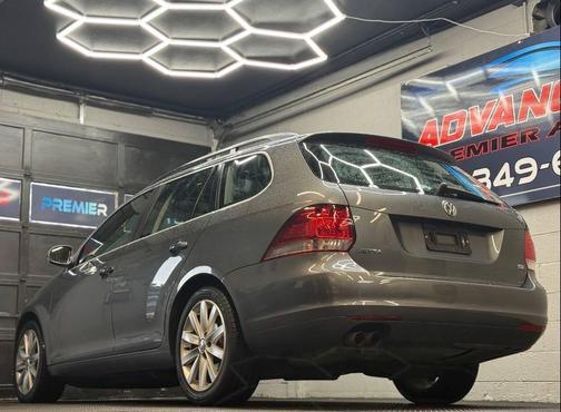 2014 Volkswagen Jetta SportWagen DSG TDI w/Sunroof & Nav