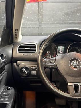 2014 Volkswagen Jetta SportWagen DSG TDI w/Sunroof & Nav