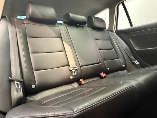 2014 Volkswagen Jetta SportWagen DSG TDI w/Sunroof & Nav