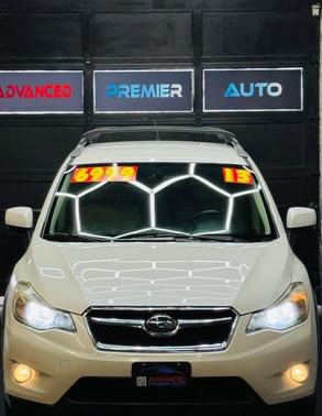 Satin White Pearl 2013 Subaru XV Crosstrek 2.0i Premium
