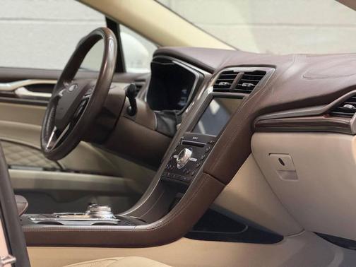 2017 Ford Fusion Energi Platinum