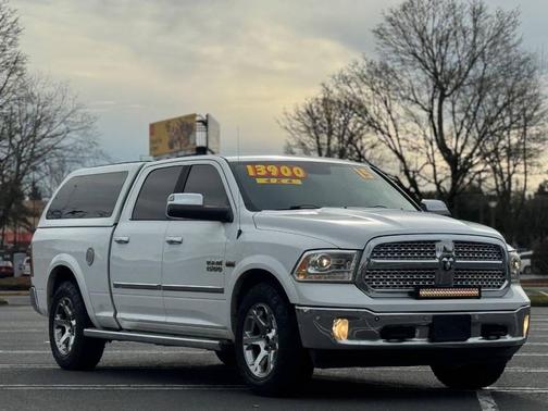 2015 RAM 1500 Laramie