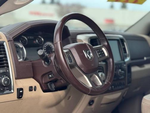 2015 RAM 1500 Laramie