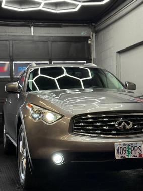 2009 INFINITI FX35 Base