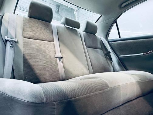 2007 Toyota Corolla LE