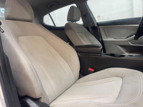 2011 Kia Optima LX