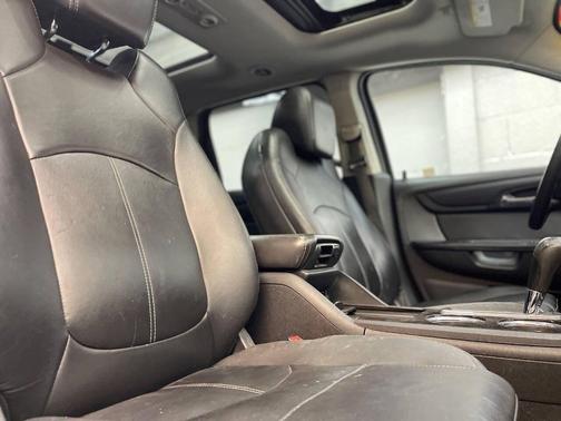 2016 Chevrolet Traverse 2LT