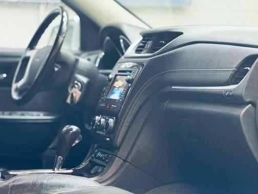 2015 Chevrolet Traverse 2LT