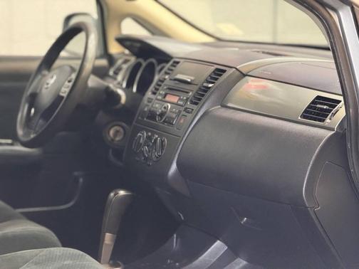 Magnetic Gray 2010 Nissan Versa 1.8 S