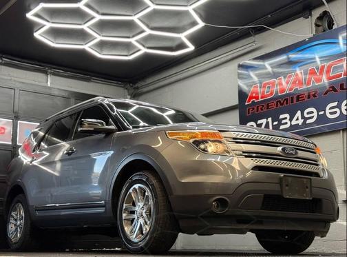 Sterling Gray Metallic 2014 Ford Explorer XLT