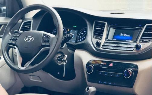 2016 Hyundai TUCSON SE