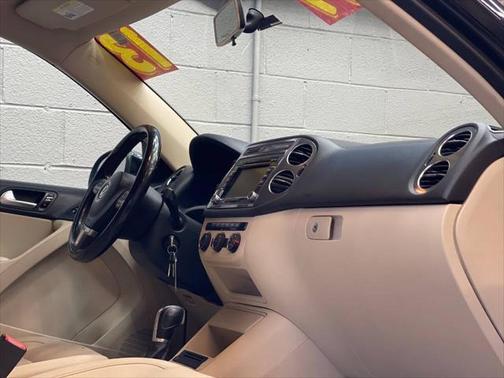 2013 Volkswagen Tiguan SE