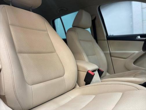 2013 Volkswagen Tiguan SE