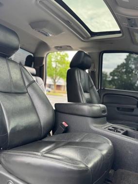 Summit White 2010 Chevrolet Silverado 1500 LTZ