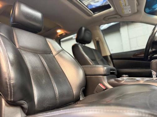 2016 Nissan Pathfinder Platinum