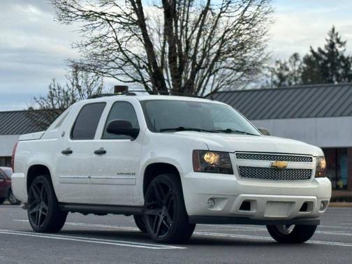 2013 Chevrolet Avalanche LTZ