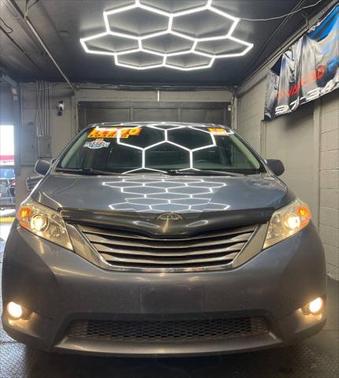 2015 Toyota Sienna XLE