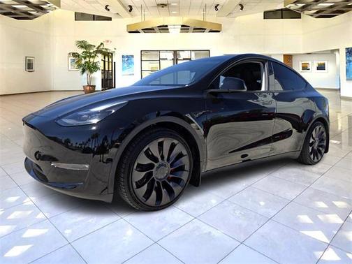 2024 Tesla Model Y Performance Dual Motor All-Wheel Drive