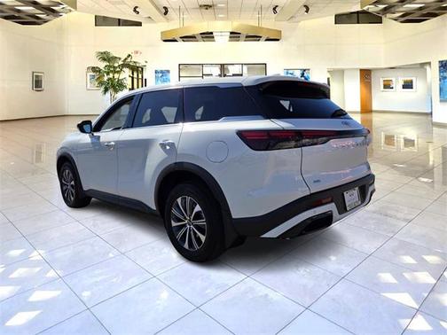 2025 INFINITI QX60 Pure