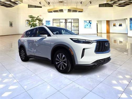 2025 INFINITI QX60 Pure