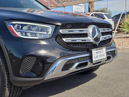 Black 2022 Mercedes-Benz GLC 300 4MATIC