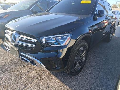Black 2022 Mercedes-Benz GLC 300 4MATIC