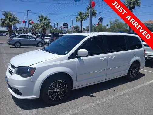 2016 Dodge Grand Caravan R/T