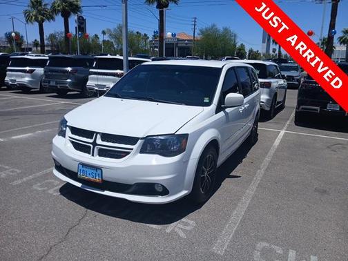 2016 Dodge Grand Caravan R/T