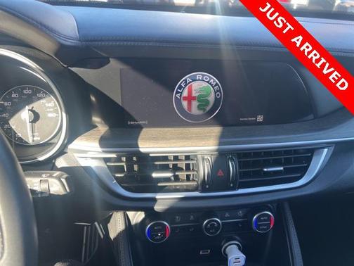 2023 Alfa Romeo Stelvio Ti