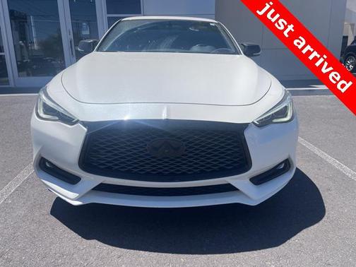 2018 INFINITI Q60 3.0T LUXE