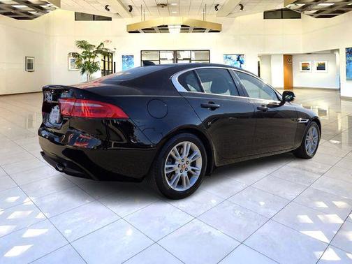 Ebony 2017 Jaguar XE 25t Premium