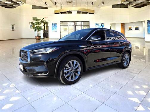 2022 INFINITI QX50 PURE
