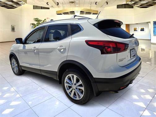 2018 Nissan Rogue Sport SV