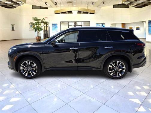 2022 INFINITI QX60 Luxe