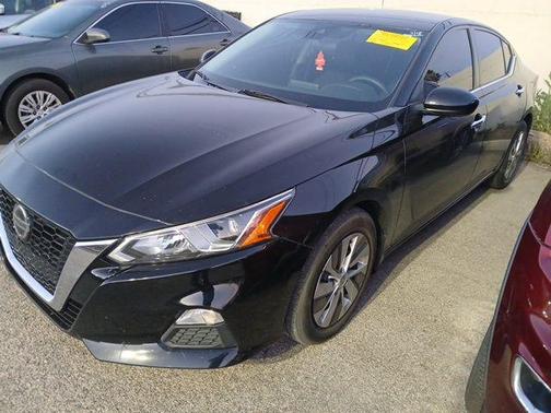 Super Black Clearcoat 2021 Nissan Altima S FWD