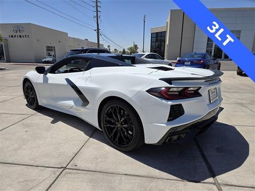 2023 Chevrolet Corvette Stingray w/3LT
